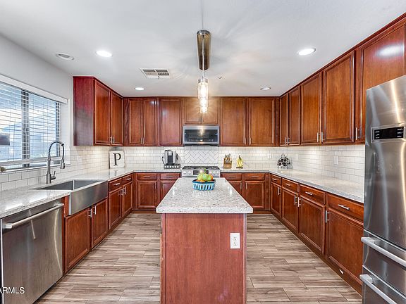 3rd image of 12855 W MILTON Drive