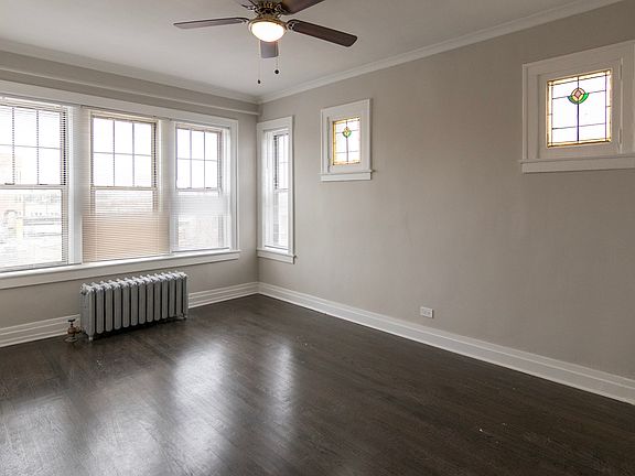 2nd image of 3126 W Eddy St APT 1