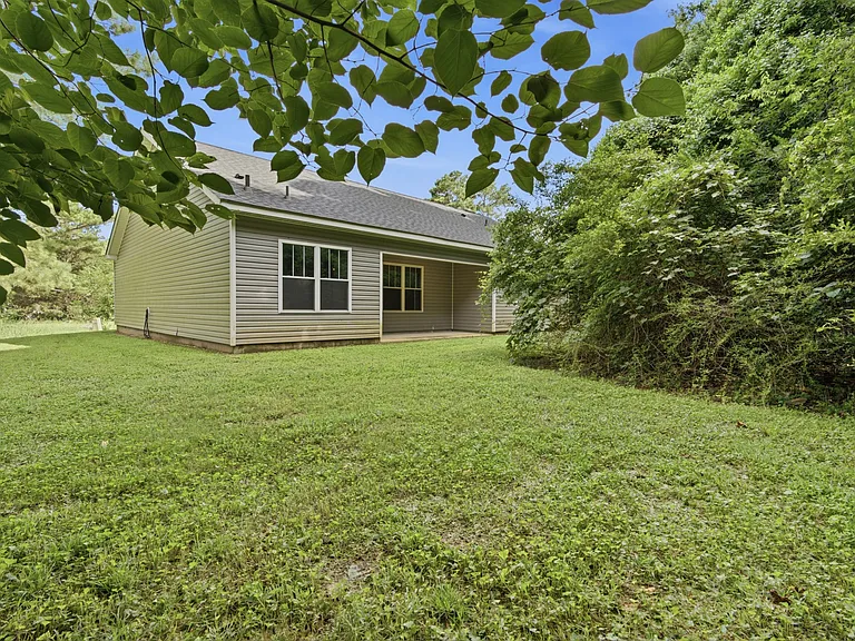 6415 Flo Dr NW — Photo 15