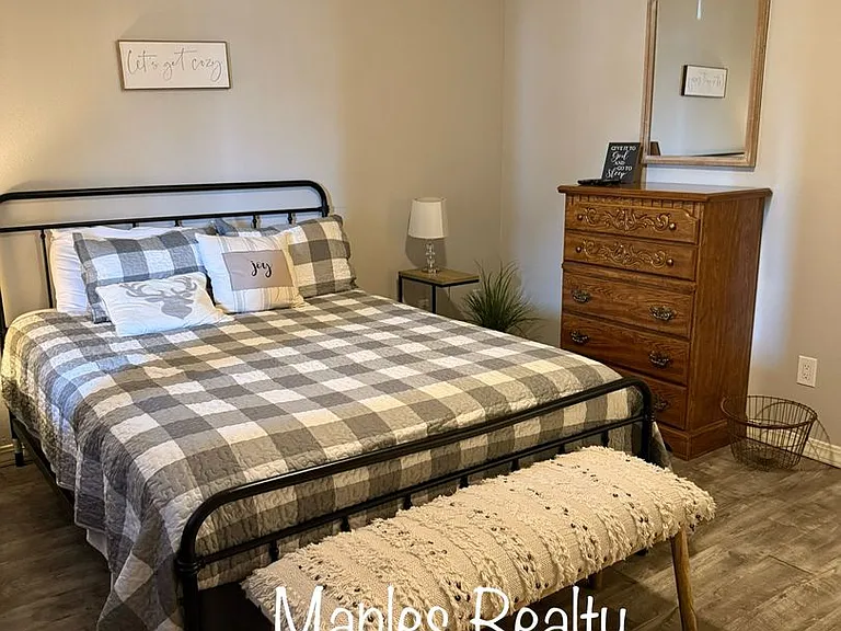 161 Avondale Dr #12 — Photo 16