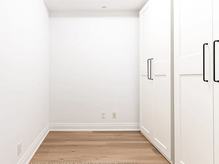 520 Steeles Ave W #503 — Photo 10