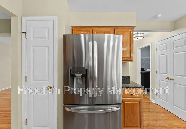 9140 Worthington Dr — Photo 31