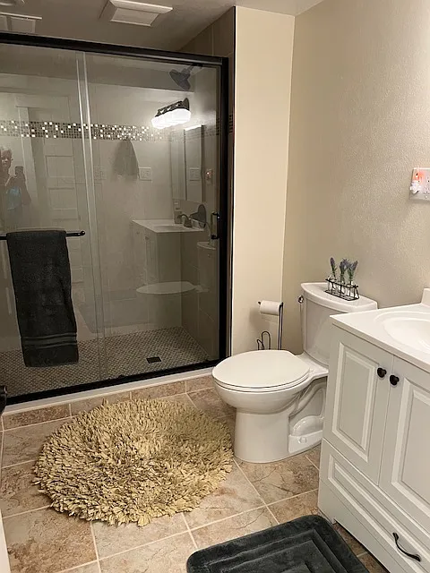1 bed, 650 sqft, $1,200 — Photo 2