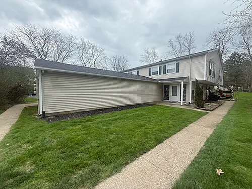 310 Canterbury Ln #D Photo 1