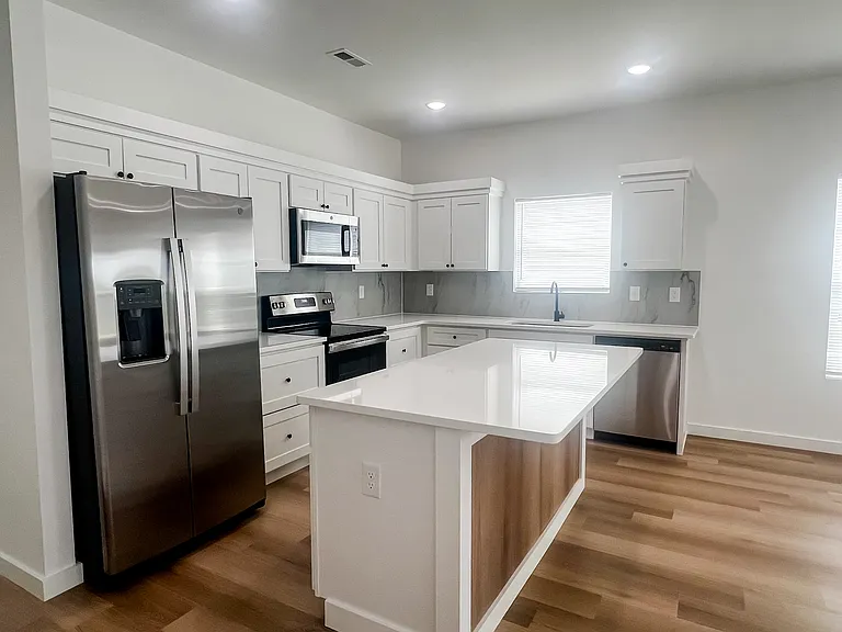 262 Hummingbird Ln — Photo 8