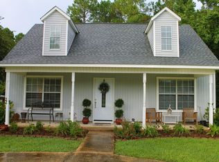 2777 Windward Dr, Gautier, MS 39553