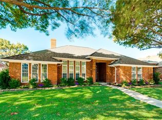 8118 Portsmouth Dr, Rowlett, TX 75088