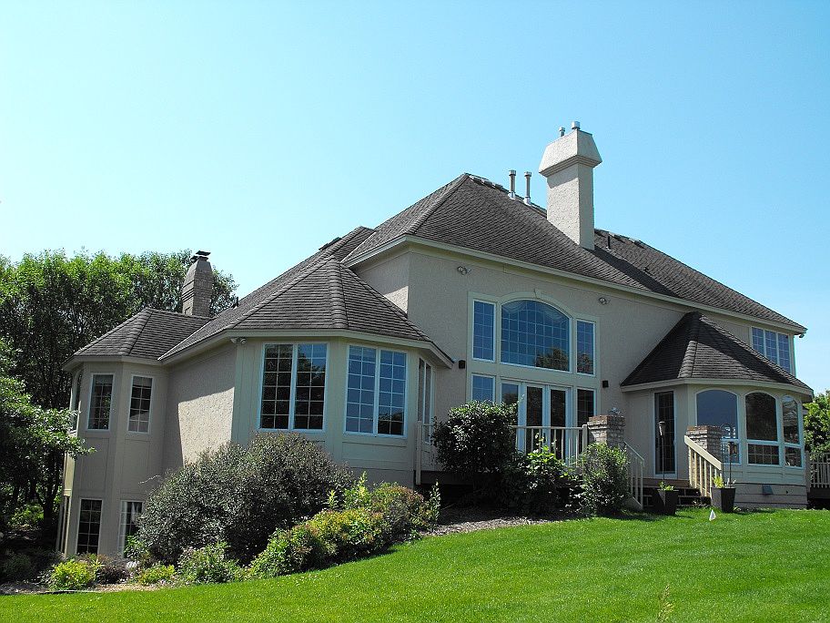 Fantastic Custom Lake Home!