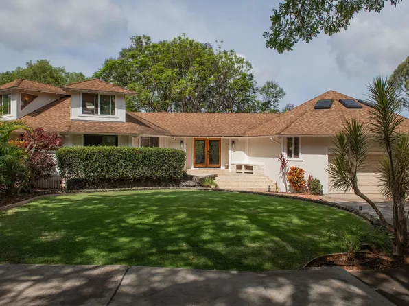 69 Aulii Dr, Makawao, HI 96768
