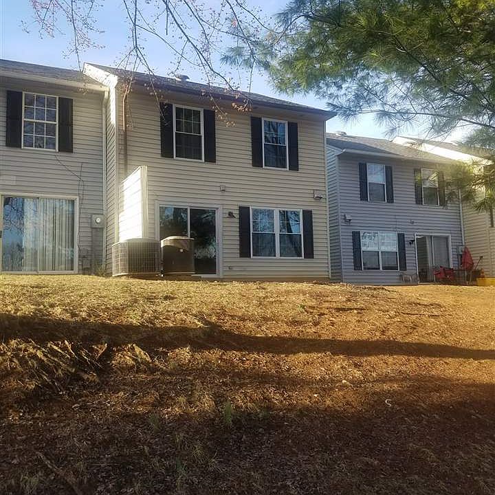 2nd image of 1225 Old Furnace Rd