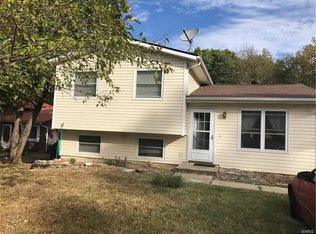 12 Ivy Ln, Festus, MO 63028