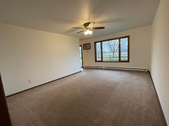 3rd image of 304 Jay Ray Ct #3