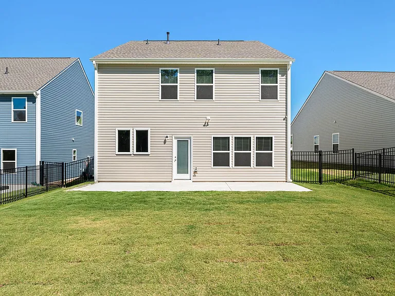 220 Curling Creek Dr — Photo 24