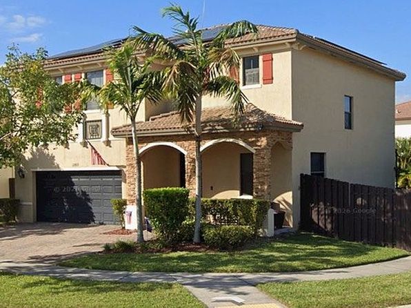 11803 SW 233rd Ter
