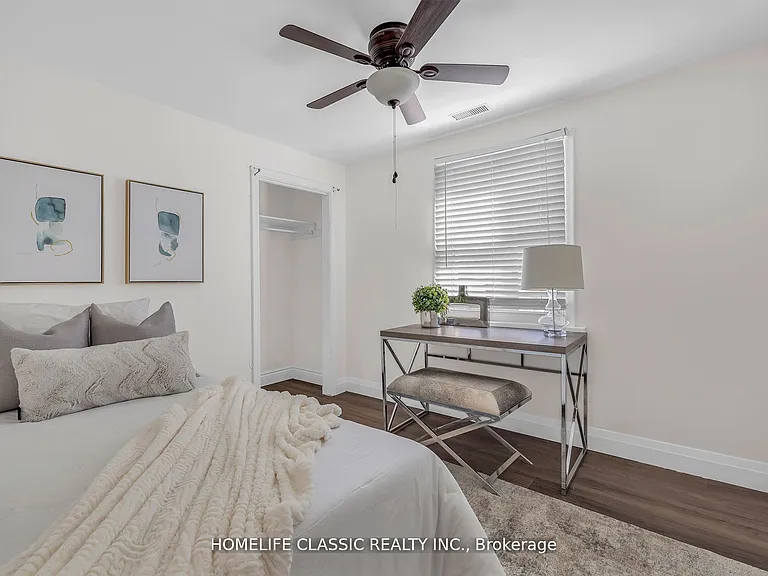 54 S Woodrow Blvd — Photo 16