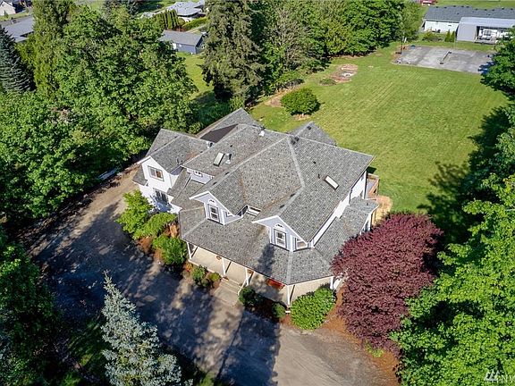 3rd image of 6803 88th St E