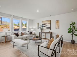 15204 Caspian Way, Charlotte, NC 28278