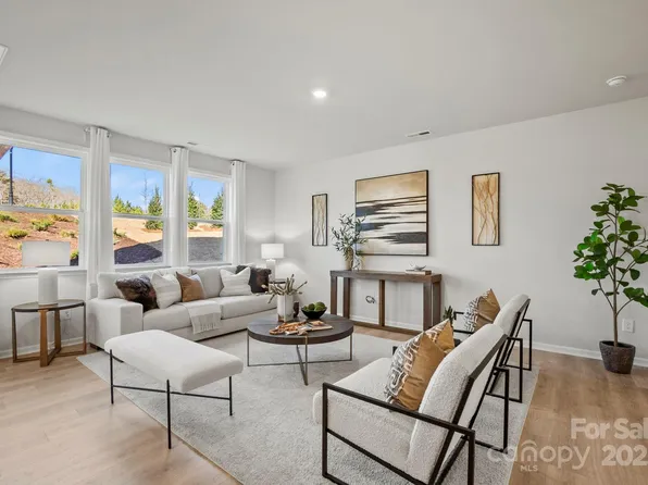 15140 Caspian Way, Charlotte, NC 28278