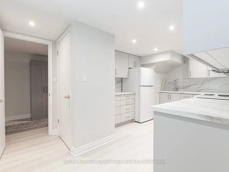 14 Canerouth Dr — Photo 2