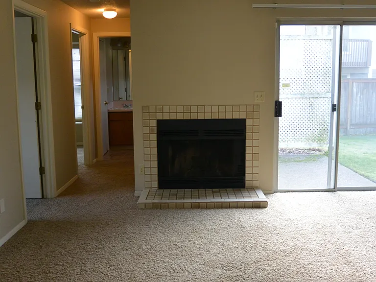8307 NE Starflower Ct — Photo 4