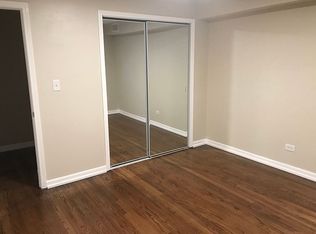 7800 S Coles Ave APT B, Chicago, IL 60649