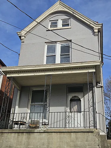 4342 Vine St #2 Photo 1