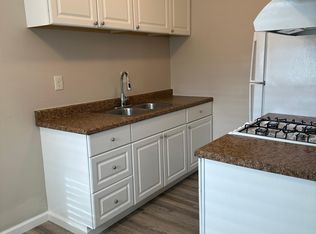2 Arkwright Ct #7, Pacific Grove, CA 93950