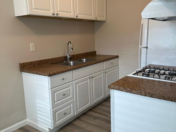 2 Arkwright Ct #7
