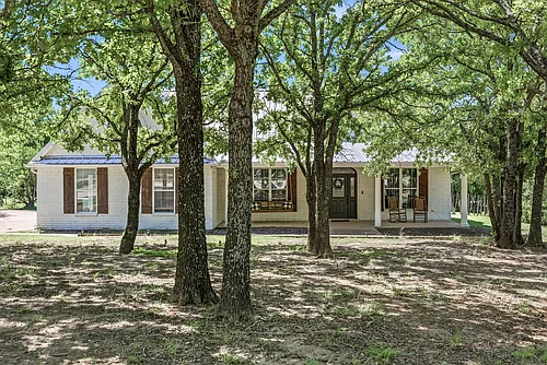 2055 County Road 1370 Photo 1 2055 County Road 1370 Photo 1