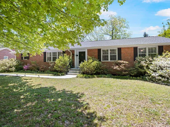 1740 E North St, Greenville, SC 29607