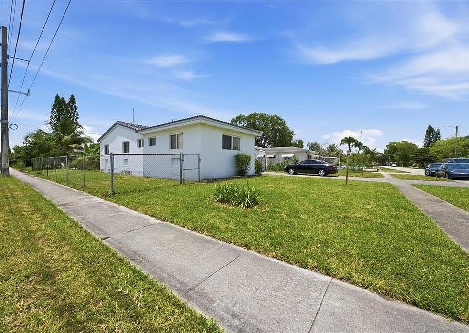 1st image of 2300 N 57th Terrace
