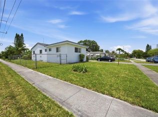 2300 N 57th Terrace, Hollywood, FL 33021