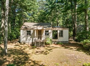 44 Lake Shore Dr, Middleboro, MA 02346