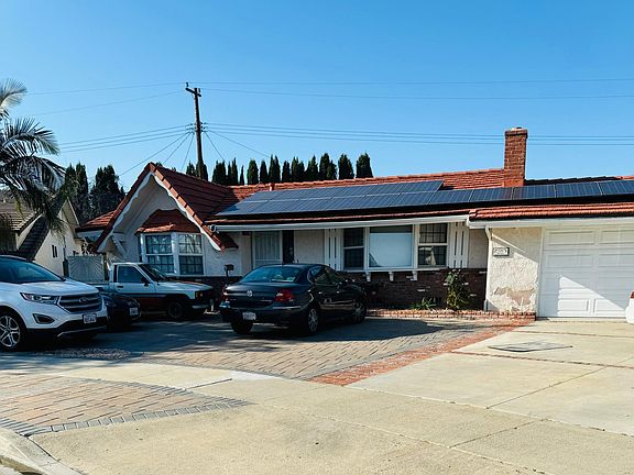 2nd image of 700 S Yana Dr