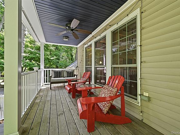 4th image of 126 Bellecrest Avenue