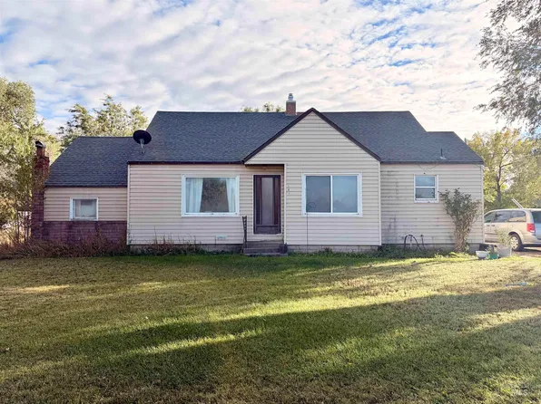 287 Falls Ave W, Twin Falls, ID 83301