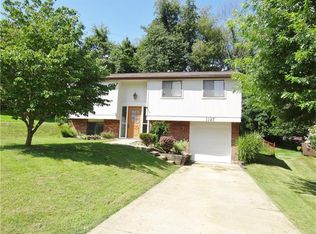 1127 Mike Reed Dr, South Park, PA 15129