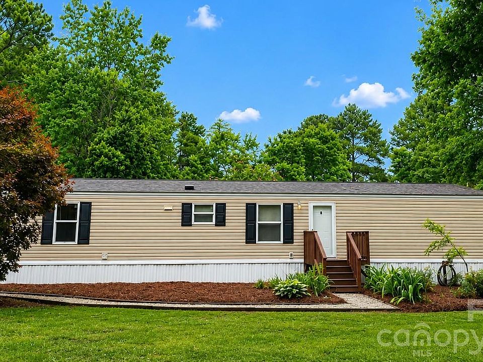 1st image of 125 & 139 Farthing Dr