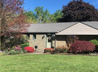 4125 Dickey Rd, Gibsonia, PA 15044