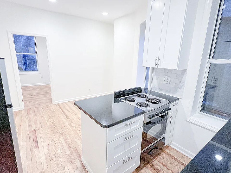 1st image of 110 9th Ave APT 5D
