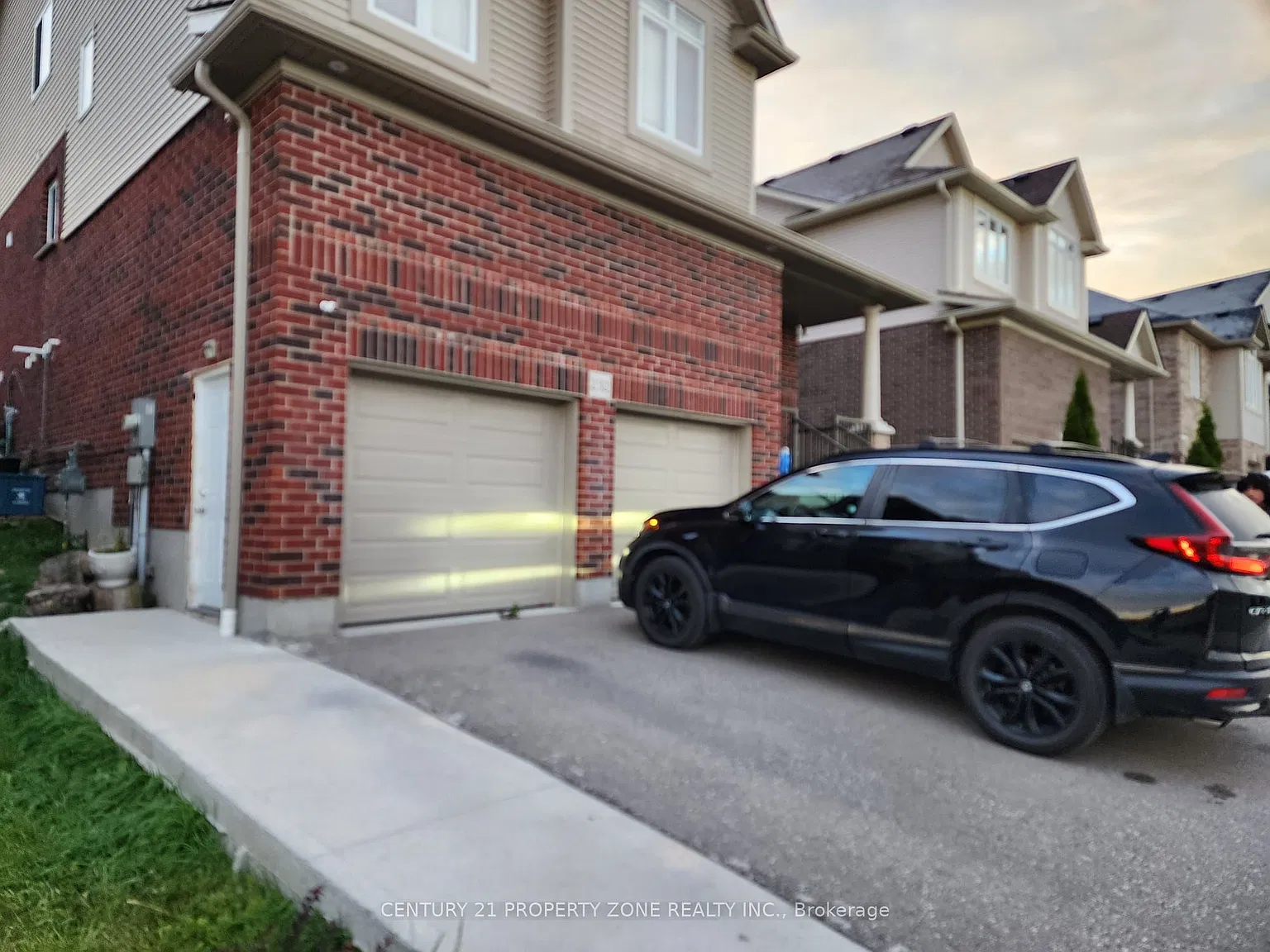 2 bed, $1,800 — Photo 1