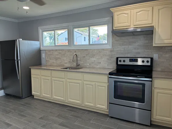 (undisclosed Address), Westbury, NY 11590