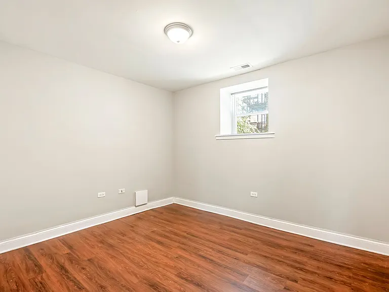 4129 S Michigan Ave — Photo 12
