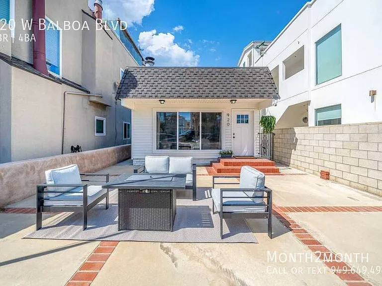 920 W Balboa Blvd — Photo 25