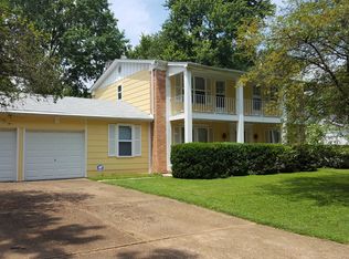 12586 Larkwood Dr, Saint Louis, MO