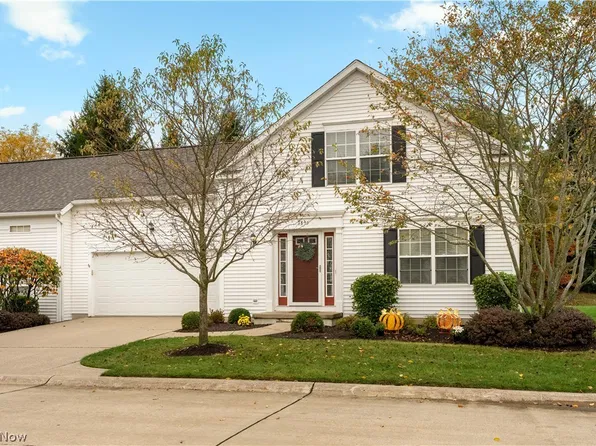 1855 Hamden Ln, Stow, OH 44224