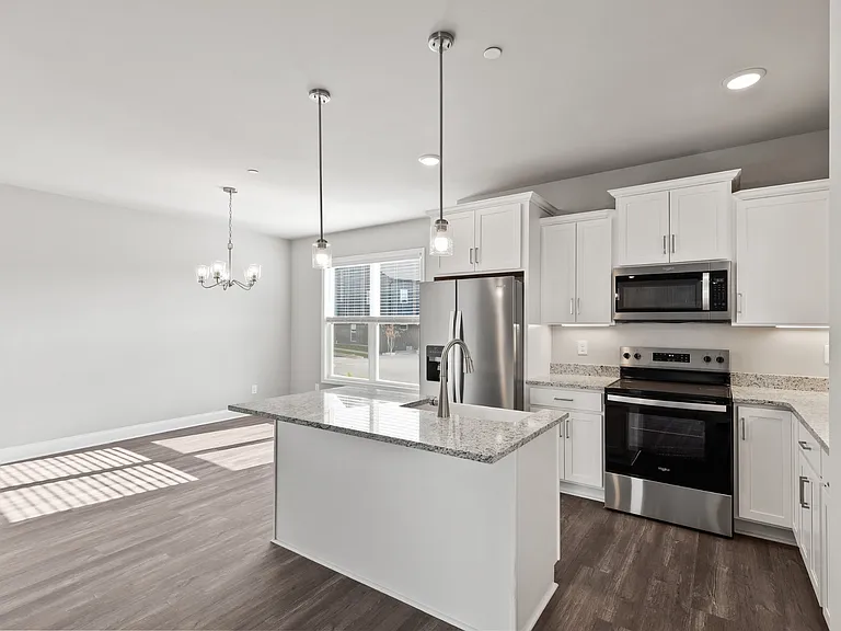 232 Franklin St — Photo 16