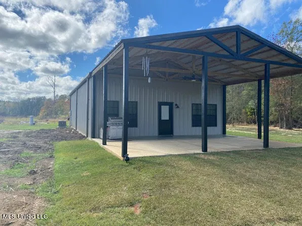 547 Hicks Rd, Leakesville, MS 39451