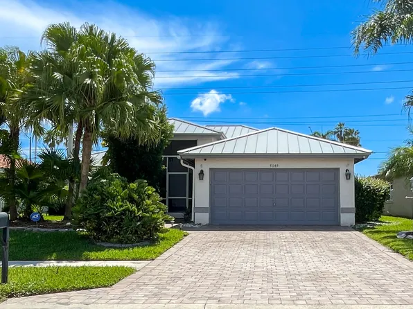 5083 Rosen Boulevard, Boynton Beach, FL 33472