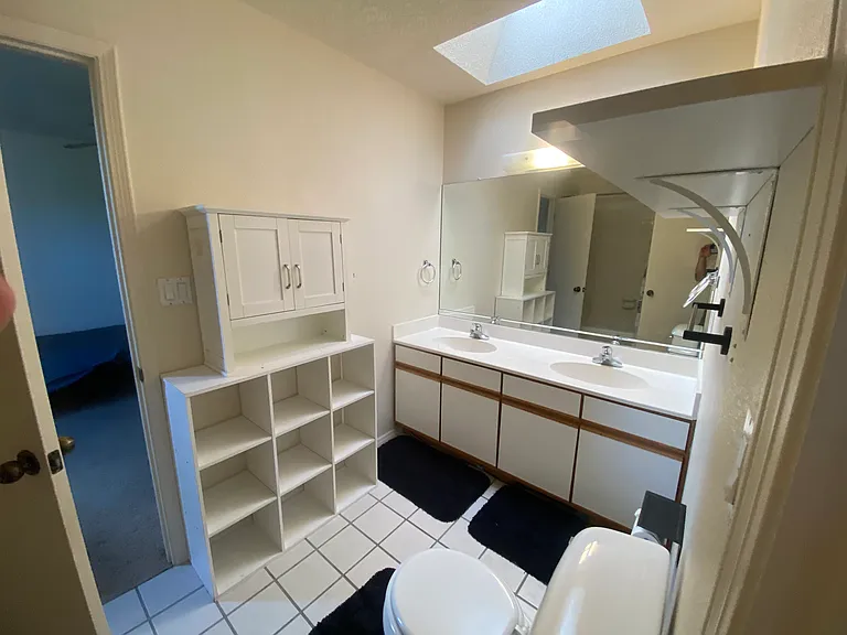 7504 Santa Barbara Rd NE — Photo 5